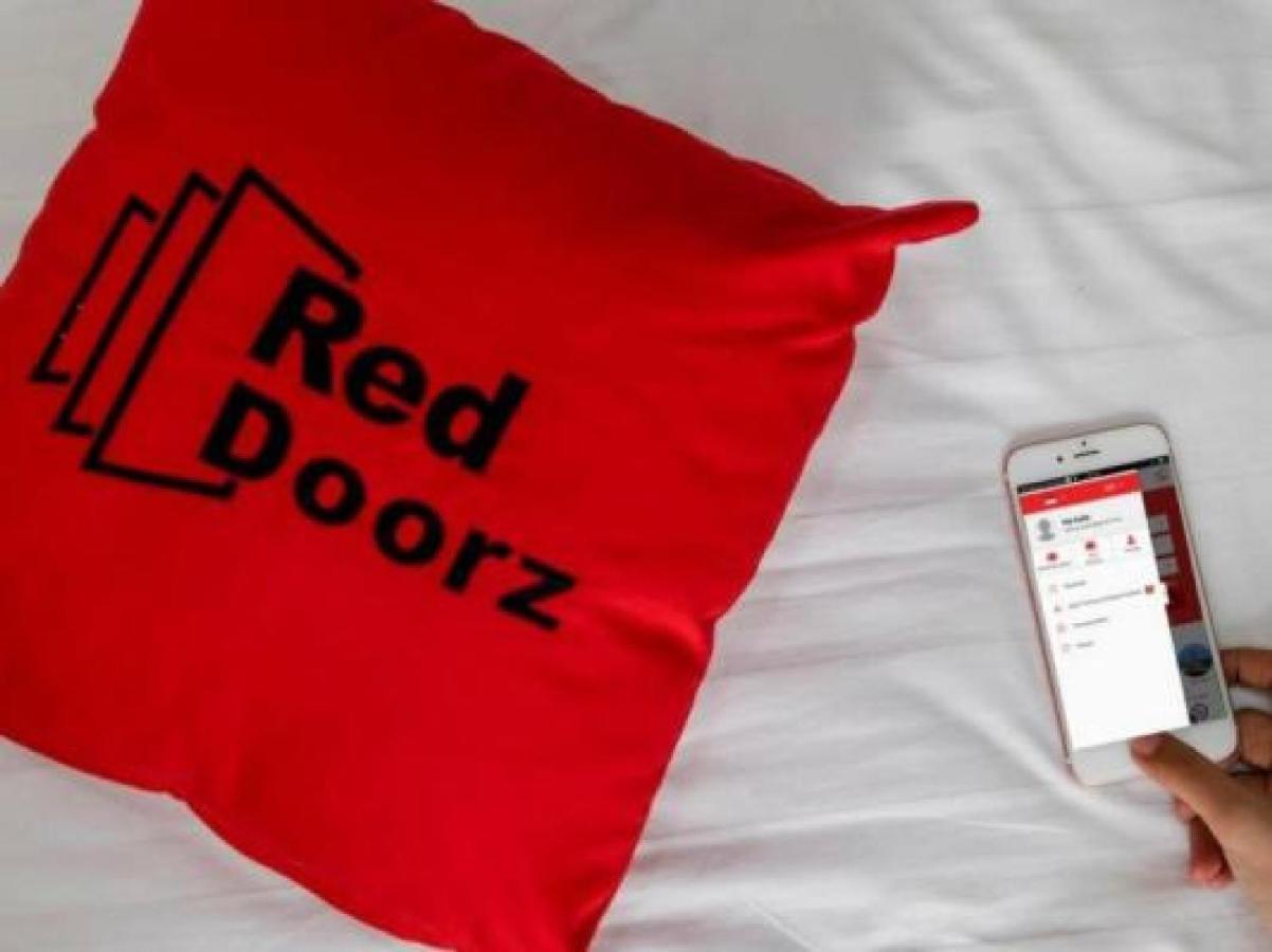 Reddoorz Near Puri Indah Mall จาการ์ตา ภายนอก รูปภาพ